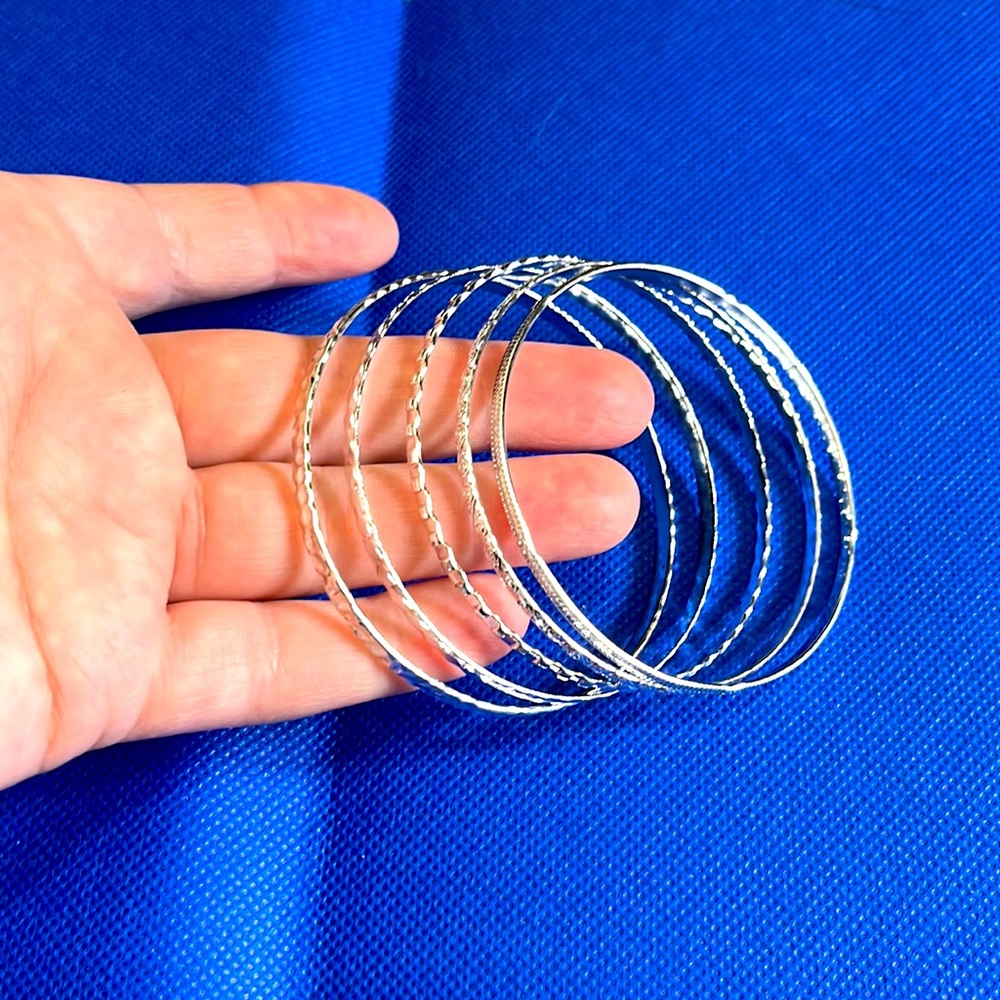 5 hammered bangle bracelets